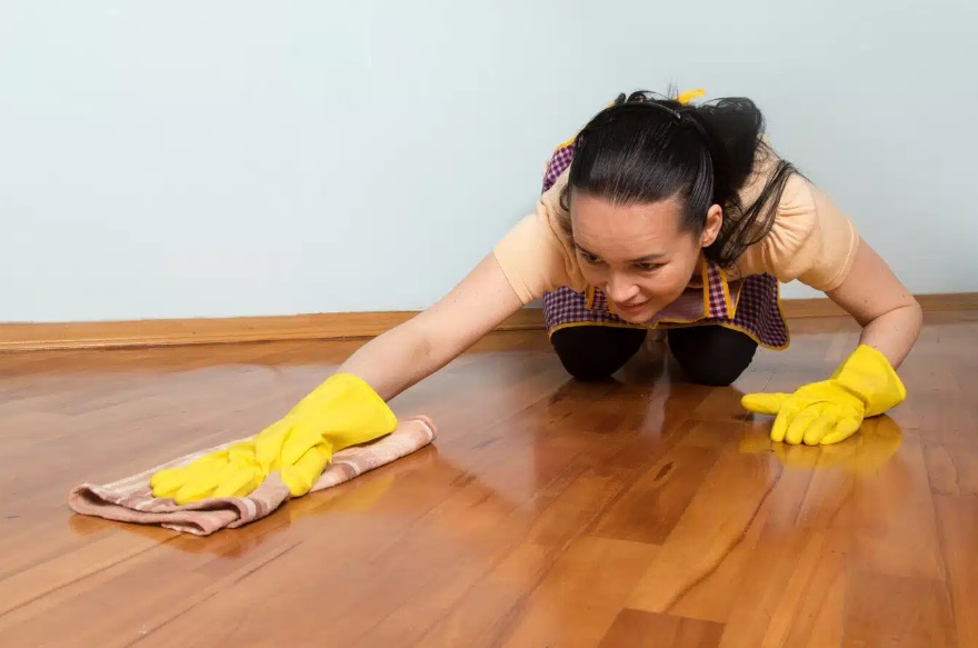 Tips for Maintaining Tile and Plank Flooring  